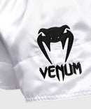 Muay Thai-Shortsit -  Venum - Classic, Valkoinen/Musta